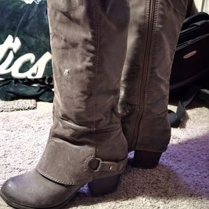 Cute comfortable fun boots